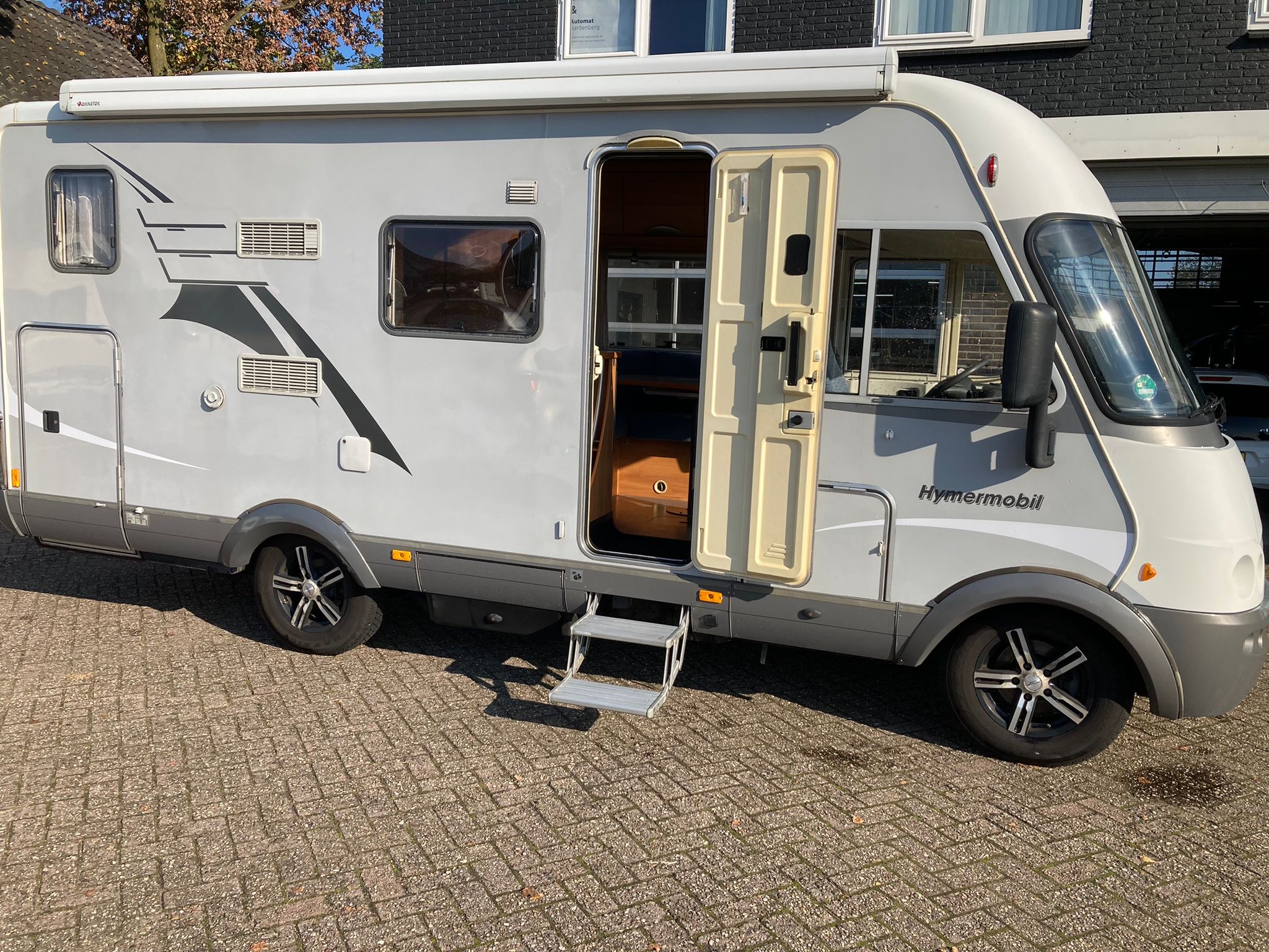 Hymer B524 - Image 3