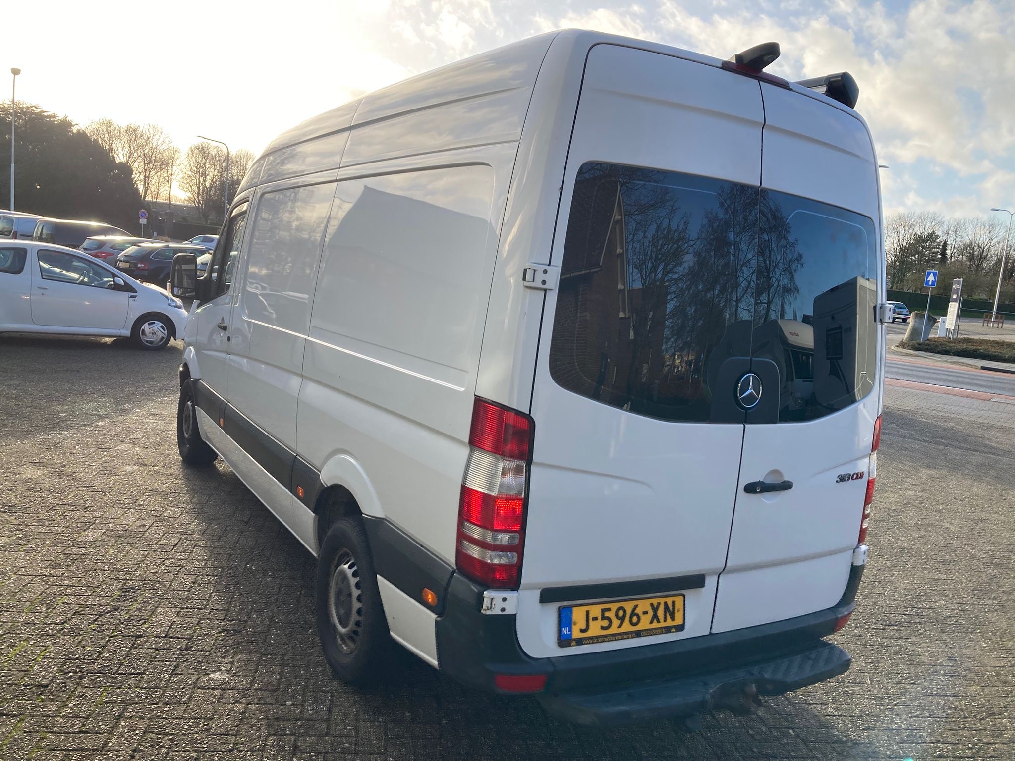 Mercedes-Benz Sprinter - Image 14